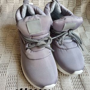 Women's Babs Fashion Ankle Sneaker Boots - A New D